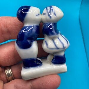 Vintage Delft Blue Ceramic Figurine - Dutch Couple Kissing